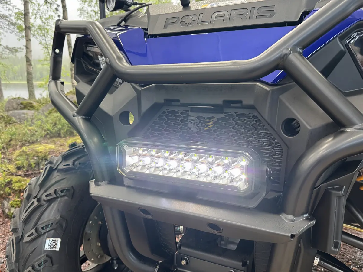Polarissportsman 570 Vision X Explora LED-lisävalo